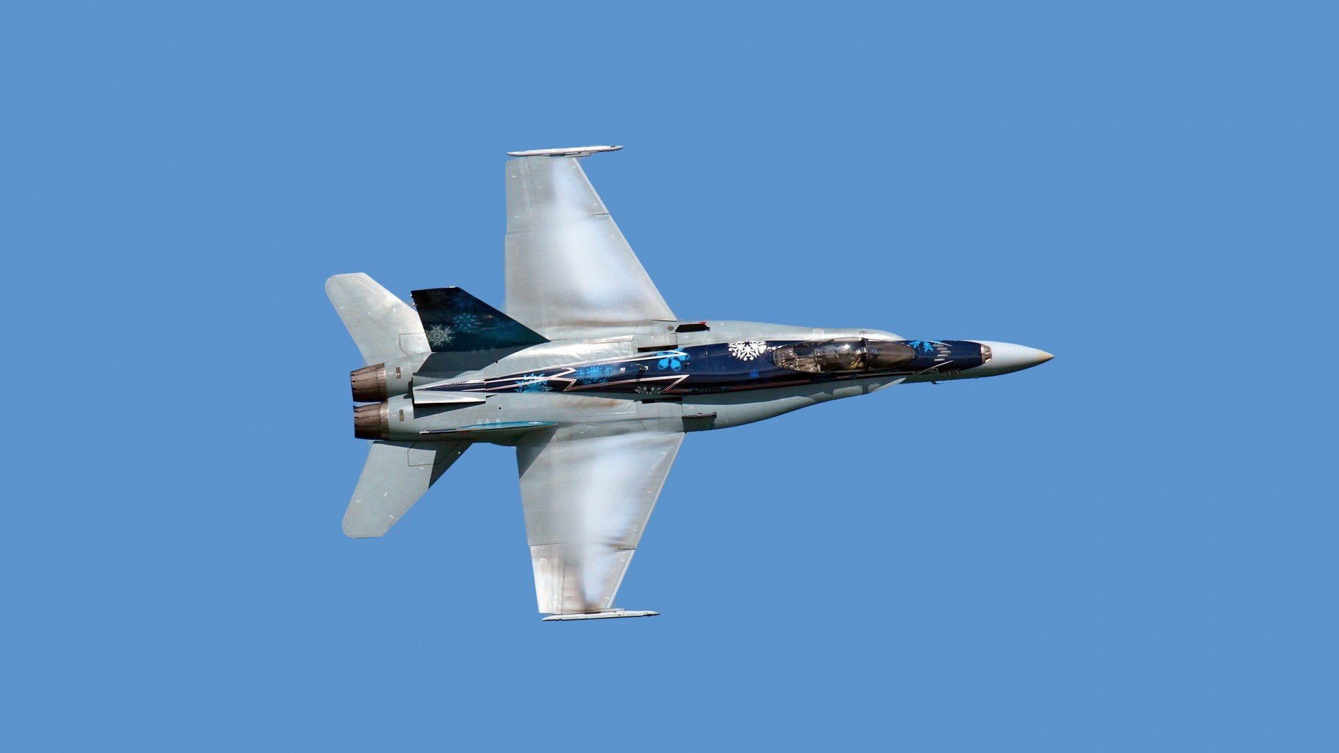 _魔术队奋勇争先，冲击季后赛席位_，魔术队成员名单