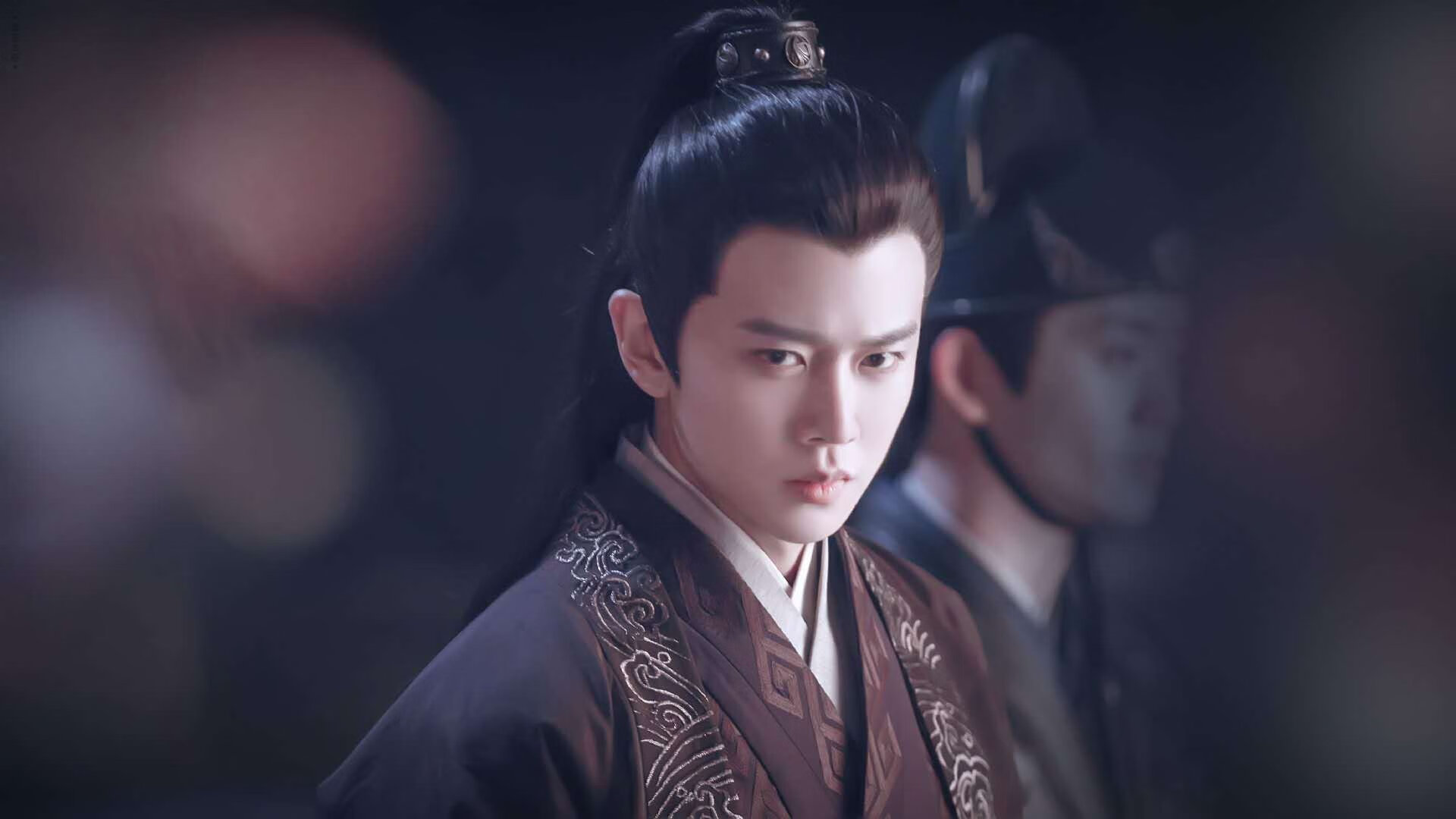 上海海港球员荣获月度最佳,上海海港队进球了