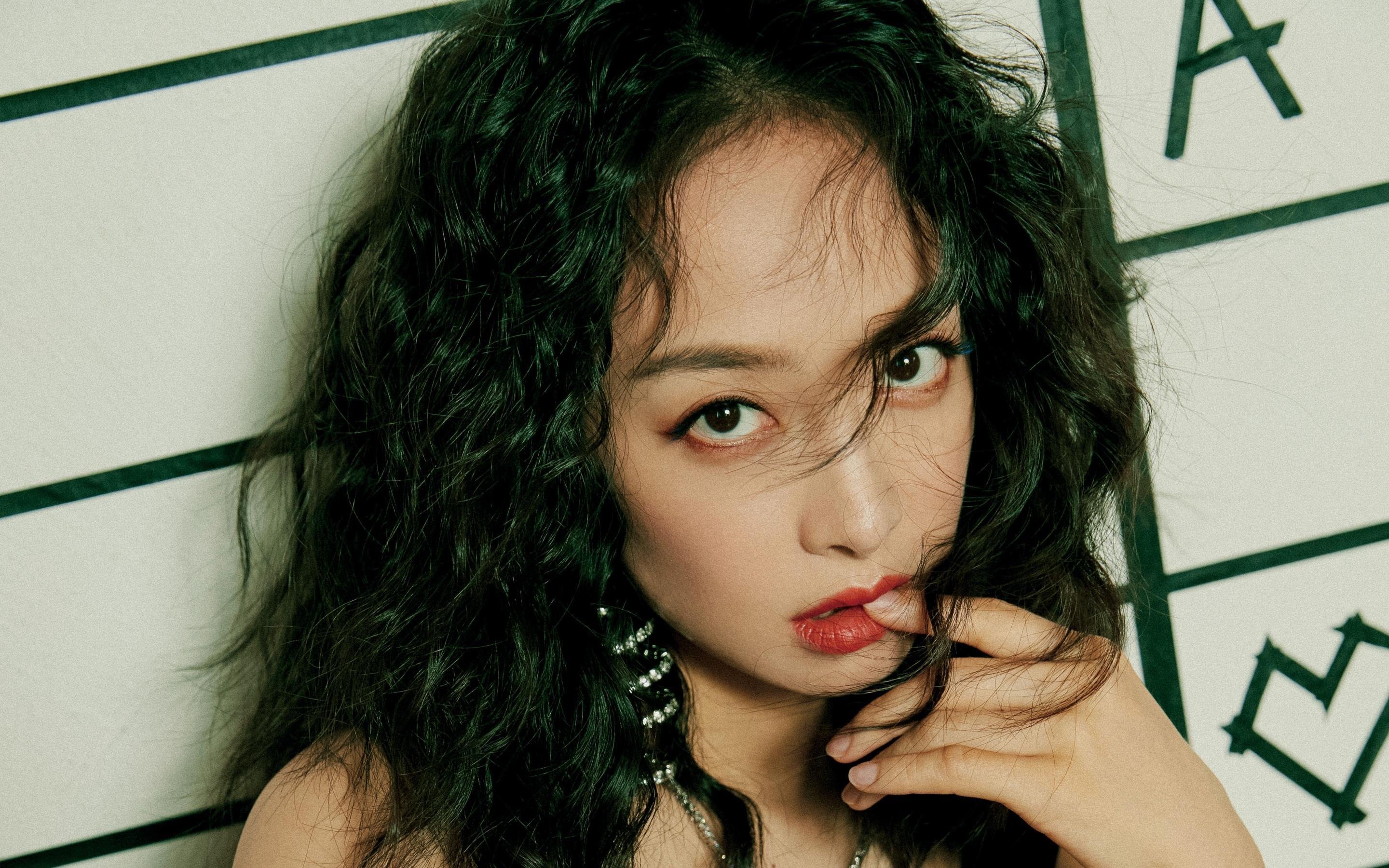 史诗一般的欧洲德比:皇马对阵巴萨的经典瞬间,巴萨皇马国家德比谁赢的多