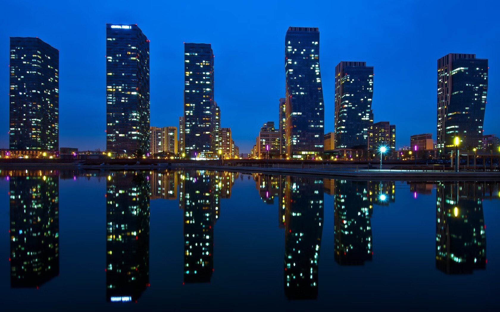 开云APP-巴尔：在关键时刻，他总能做出精确的判断，为全黑队带来胜利的机会