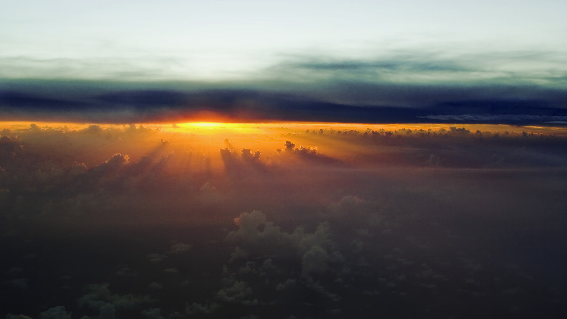 篮球青训基地升级设施改善训练环境，篮球青训队还能上学吗