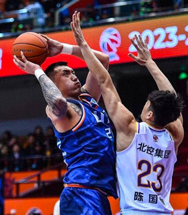 开云体育：CBA选秀球员试训营开营，展现潜力争取机会的简单介绍