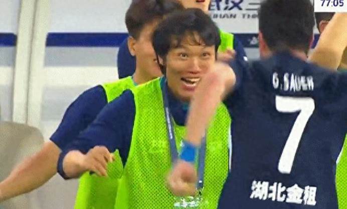 包含开云体育:中超联赛裁判:执法水平提升与争议判罚减少的词条 包含开云体育:中超联赛裁判:执法水平提升与争议判罚减少的词条